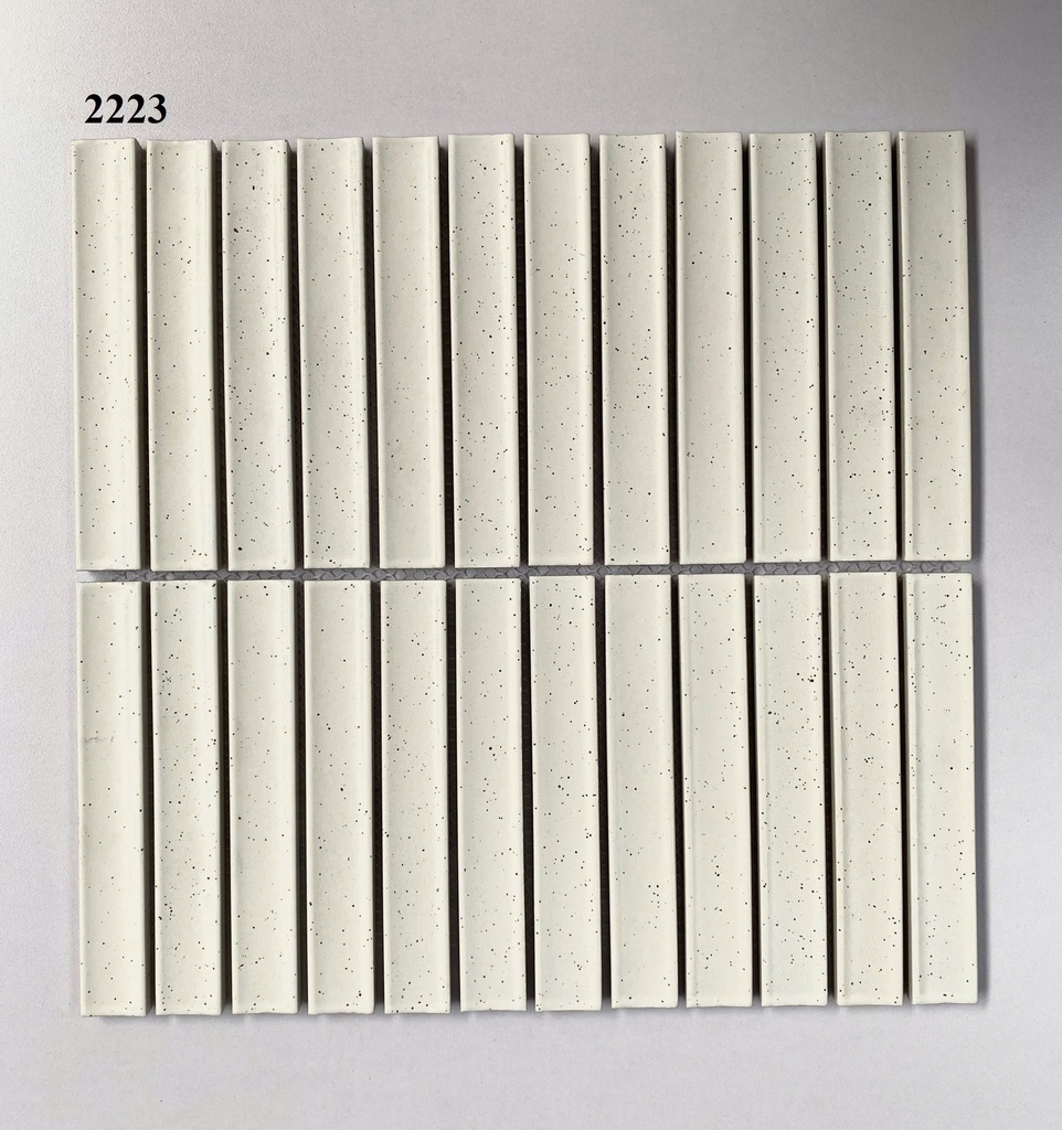 Gạch mosaic que lồi trắng mờ 2223